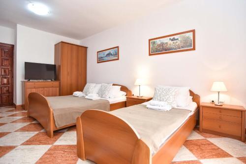 Будва: Apartments Adok