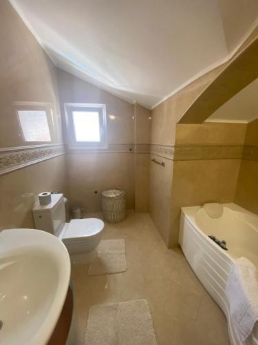 Будва: Apartments Adok