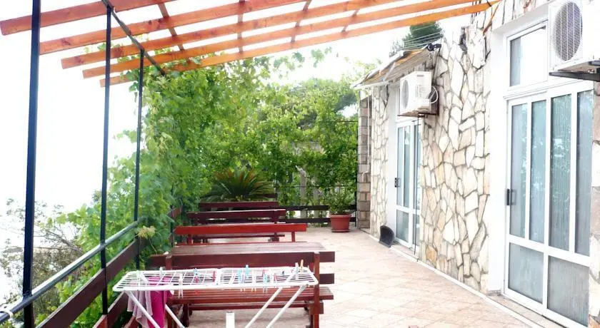 Бар: Apartments Emilija