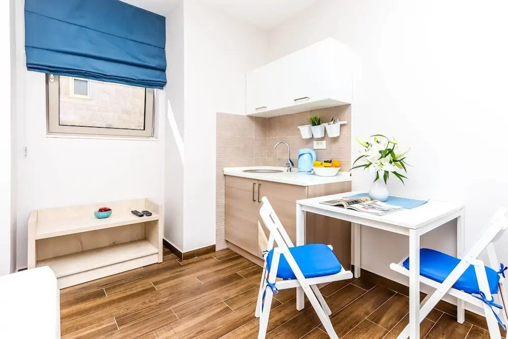 Тиват: Apartments Aruba