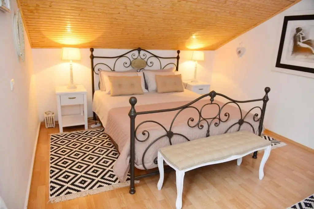 Тиват: City House Apartments
