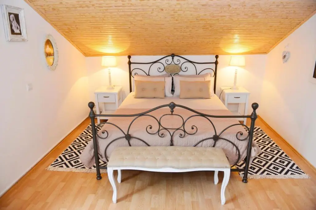 Тиват: City House Apartments