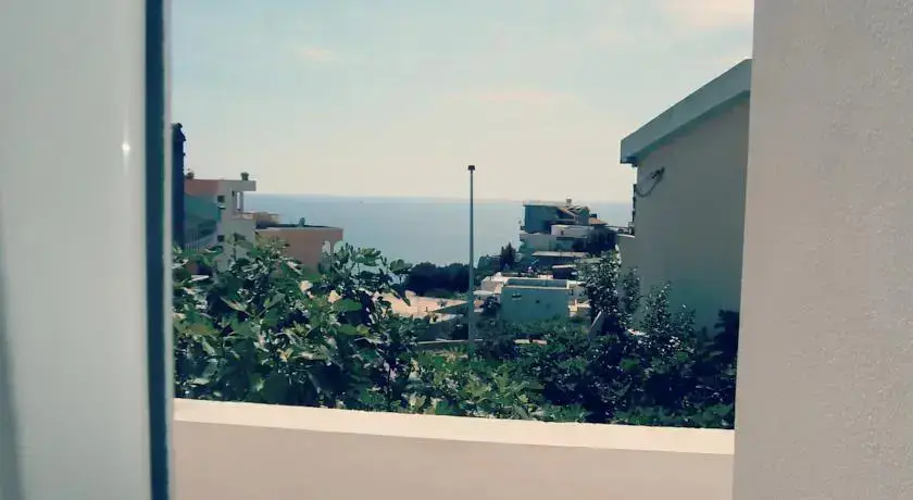 Ульцинь: Apartments Donna