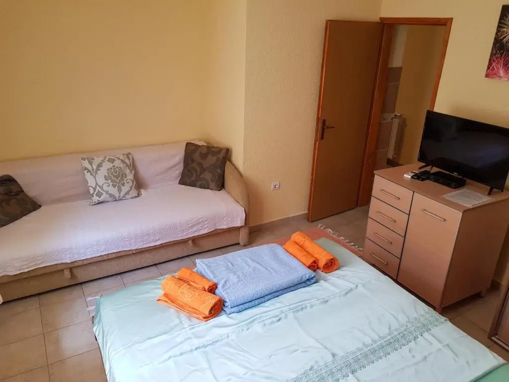 Стрп: Apartments Đule