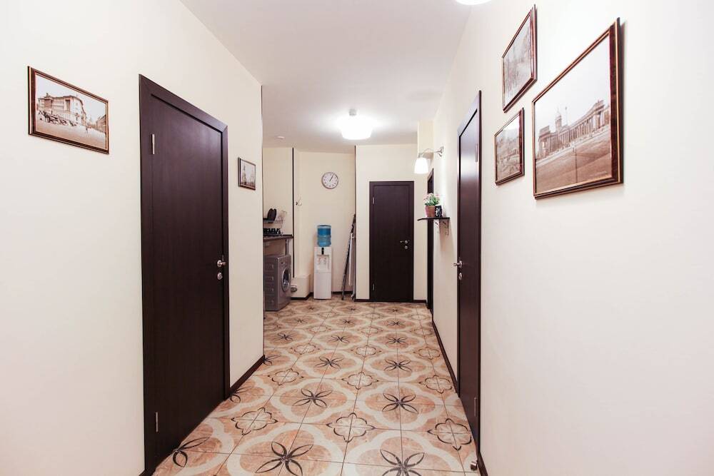 Санкт-Петербург: SuperHostel на Каменноостровском 39  