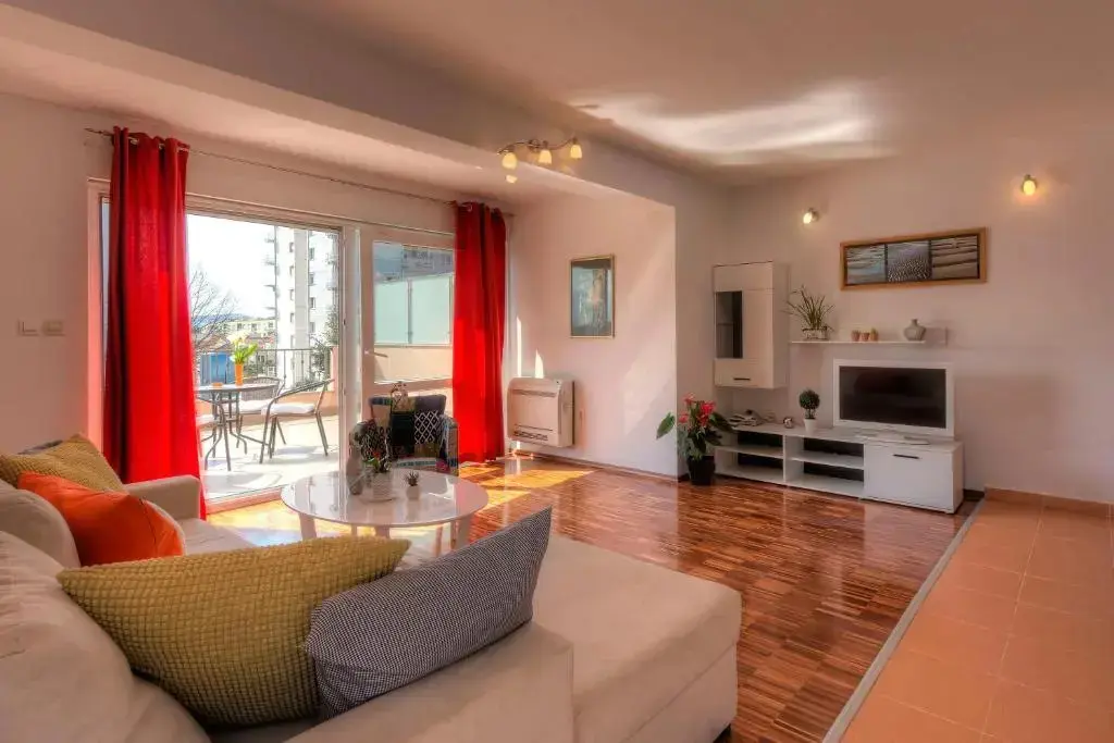 Тиват: Apartments City Center