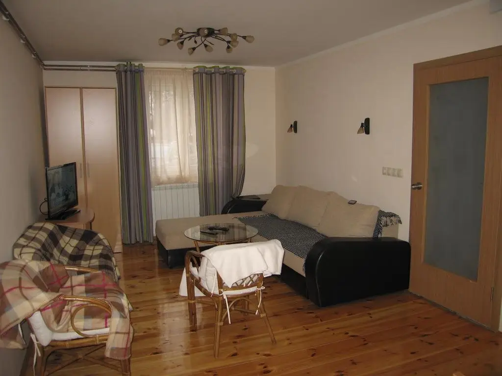Колашин: Guest House Sergey