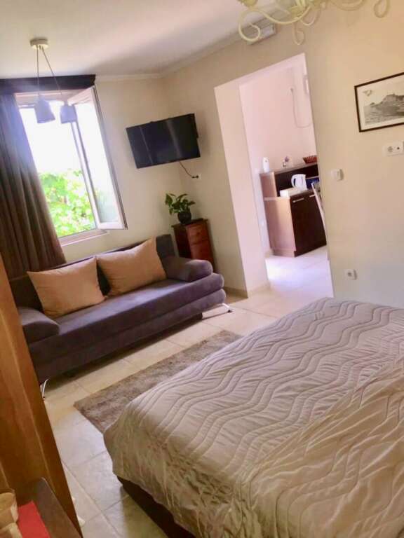 Доброта: Apartments Vujošević