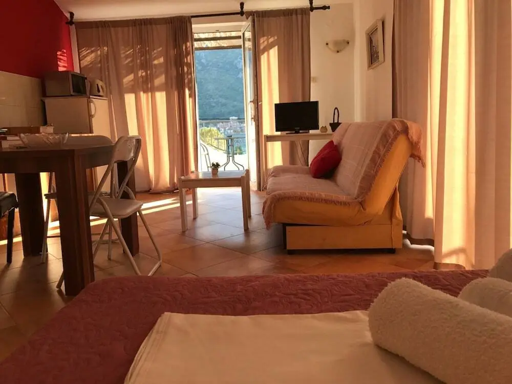 Доброта: Apartments Vujošević