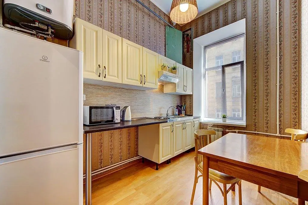 Санкт-Петербург: Sutki Apartments