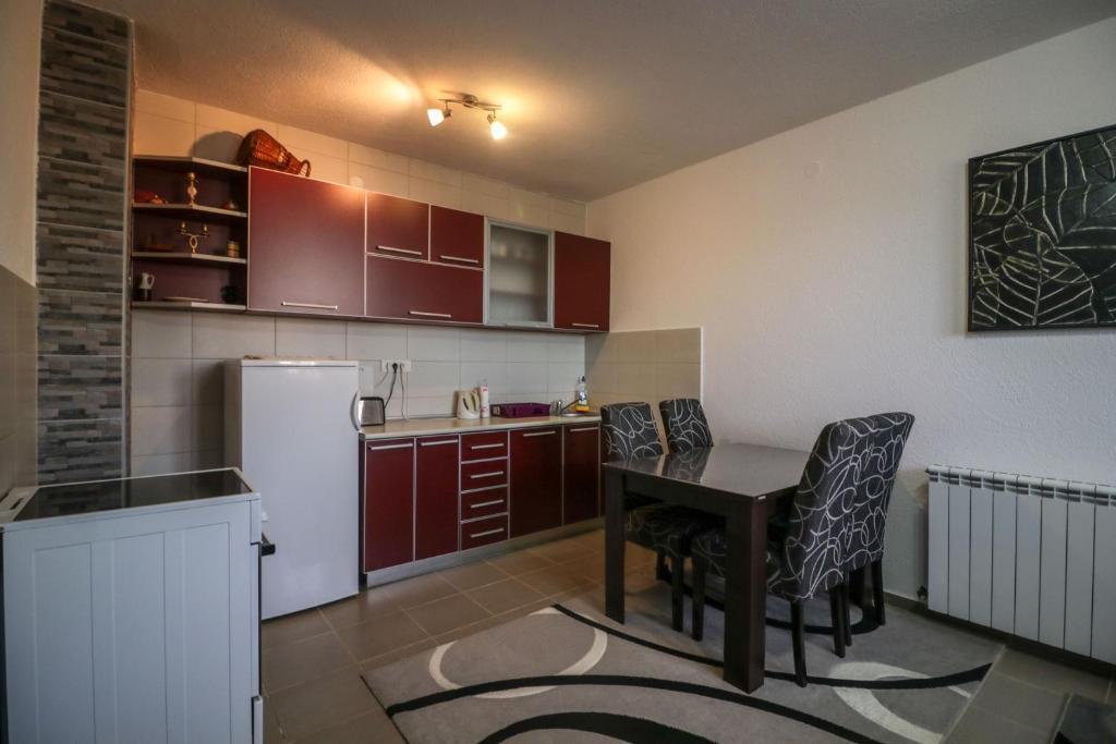 Жабляк: Apartments Millenium