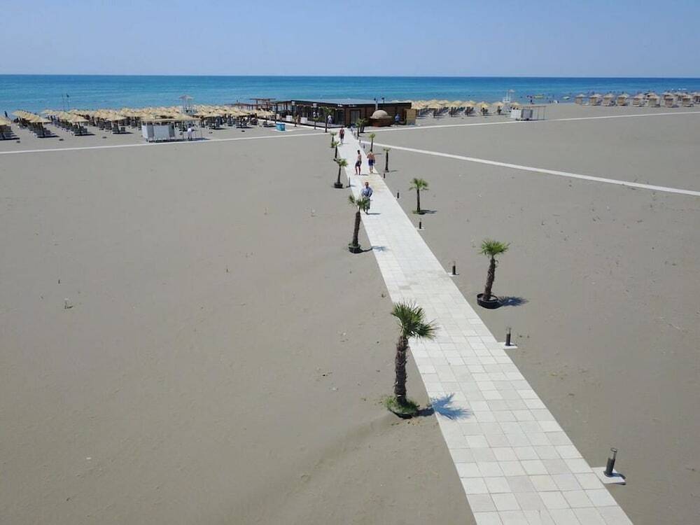 Ульцинь: Hotel Hoti