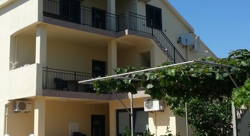 Радовичи: Apartments Vraneš Tivat