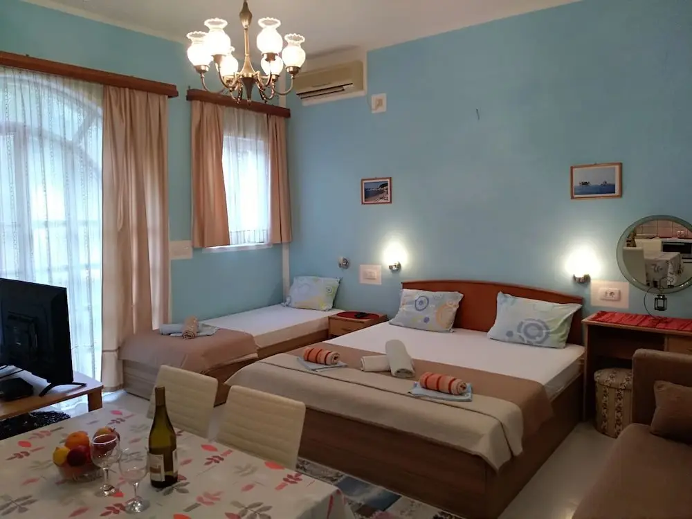 Петровац: Apartments Jovanovic