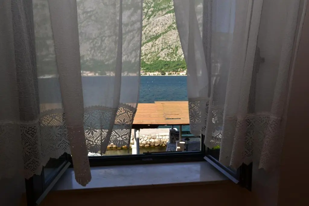 Доброта: Lanterna Apartments