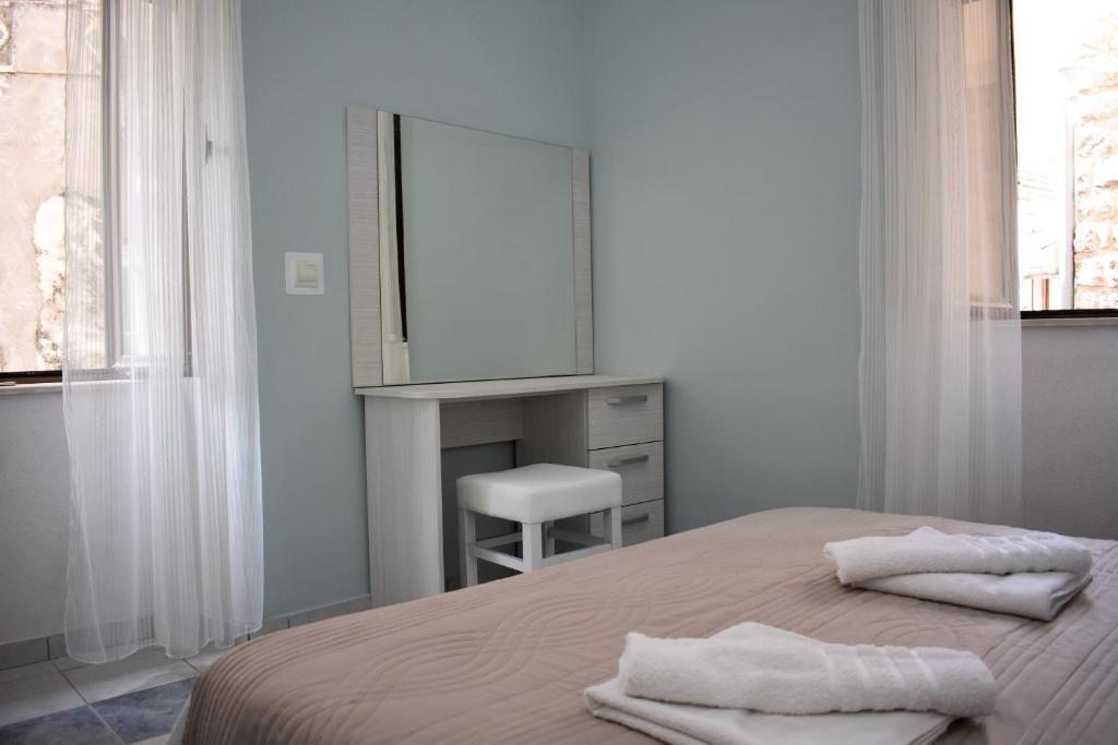 Доброта: Lanterna Apartments