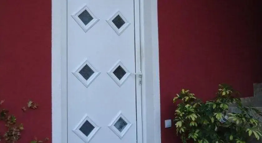 Будва: Apartments Lovcen