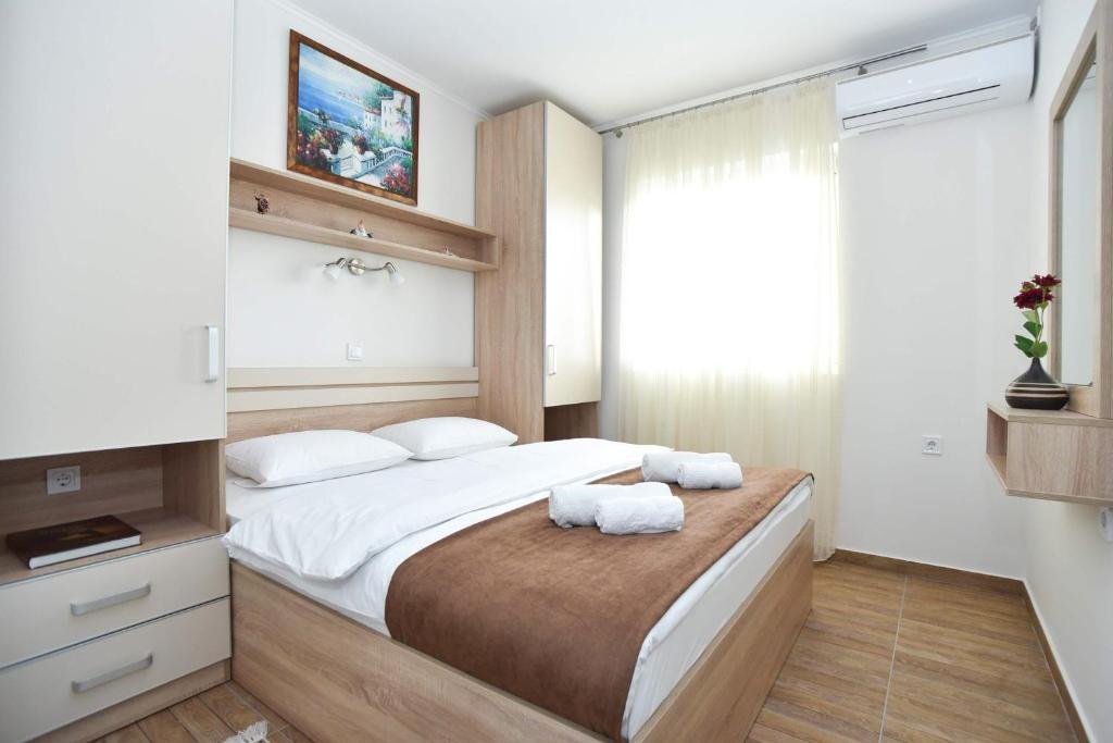 Будва: Apartments Royal