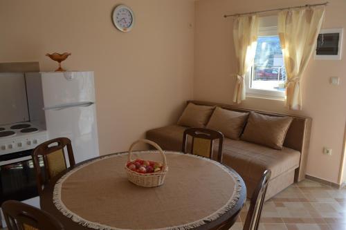 Радановичи: Apartments and Rooms Kordić