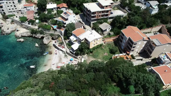 Бусат: Apartments Misko