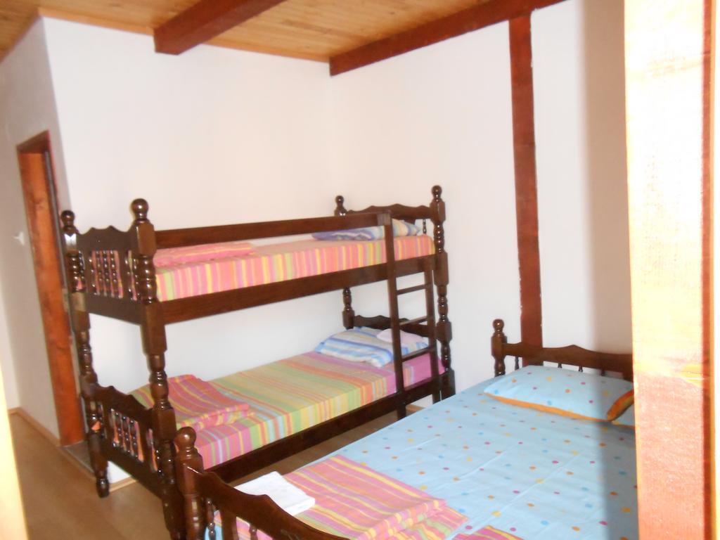 Плужине: Rafting Camp Green Tara