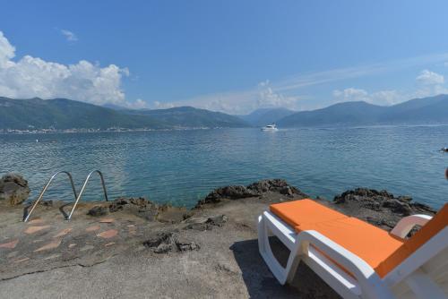 Крашичи: Apartments Palace Mira Mare