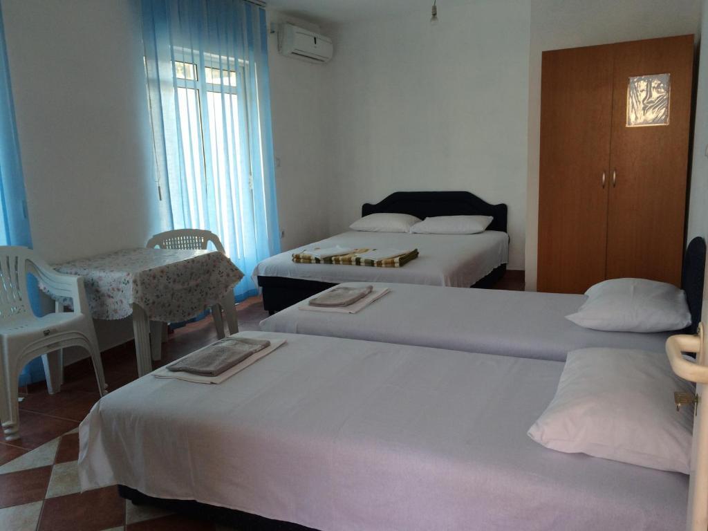 Ульцинь: Apartments Delfin