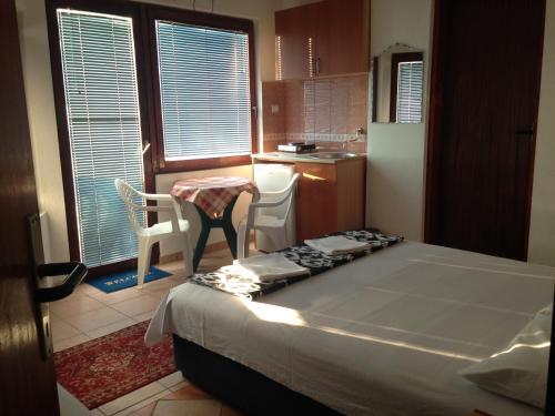 Ульцинь: Apartments Delfin