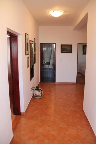Бар: Holiday Home Malic