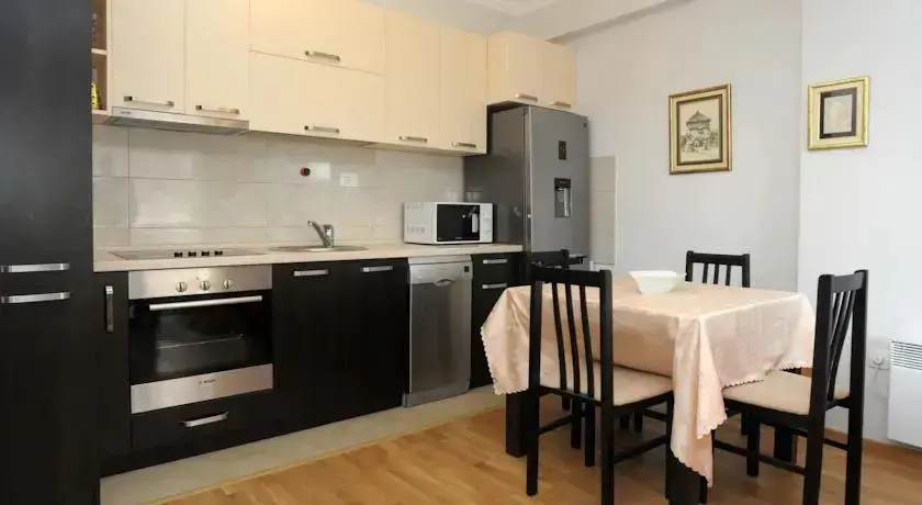 Будва: Apartment Adzic Lux