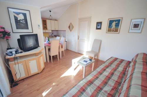 Будва: Apartment Adzic