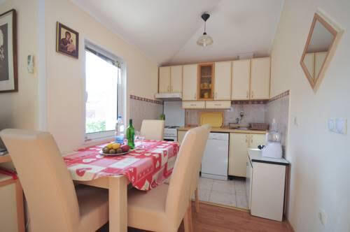 Будва: Apartment Adzic