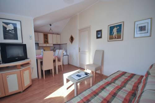 Будва: Apartment Adzic