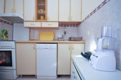 Будва: Apartment Adzic