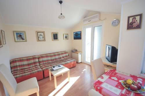 Будва: Apartment Adzic
