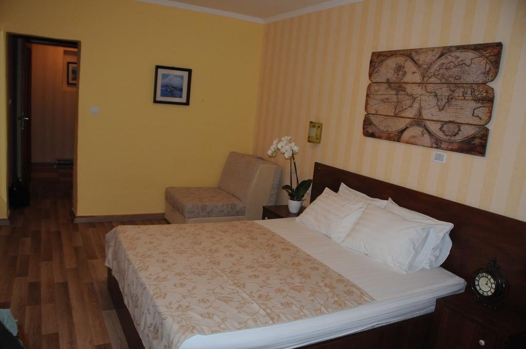 Будва: Mali Hotel Porat