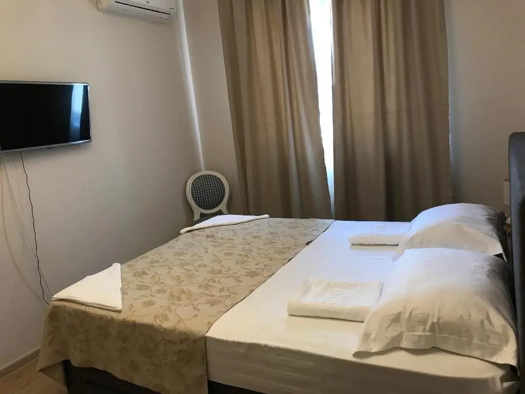 Будва: Mali Hotel Porat