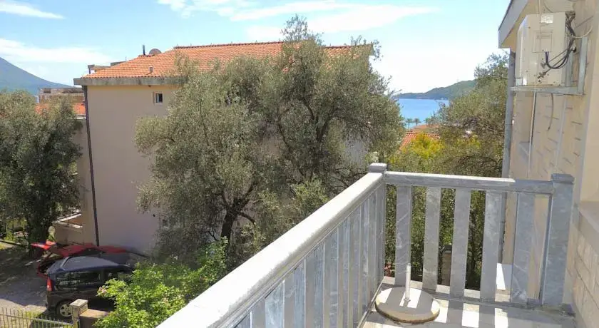 Бечичи: Rooms Villa Desa