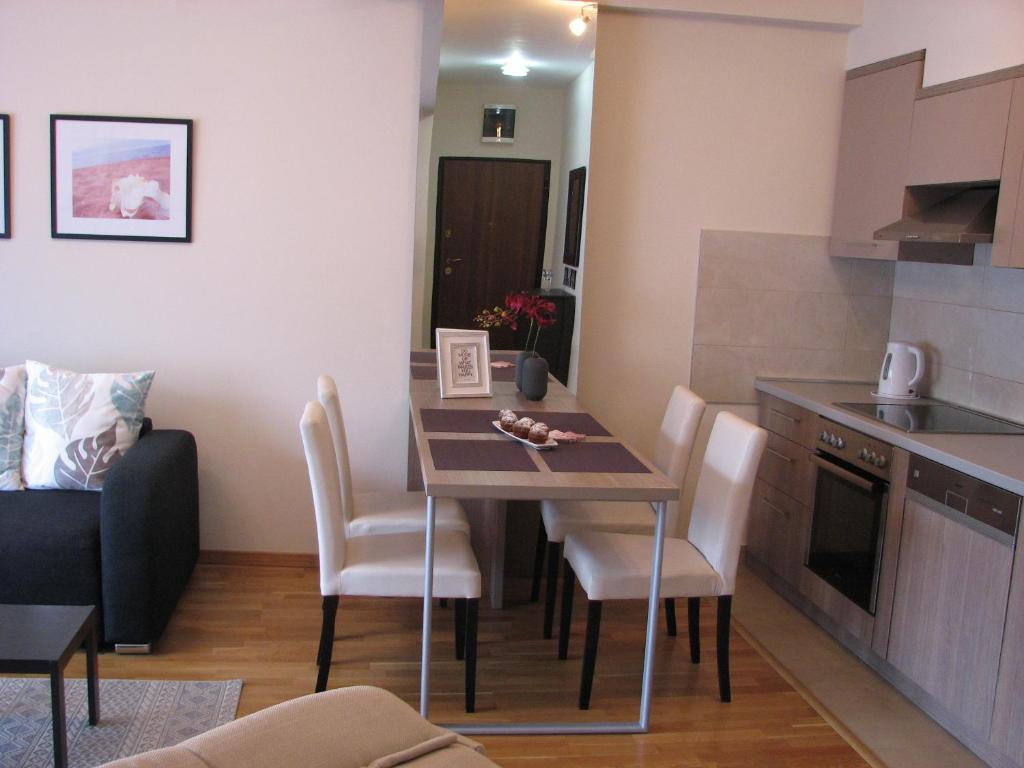 Будва: Apartment B&S