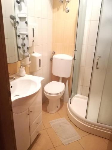 Тиват: Apartments Danica