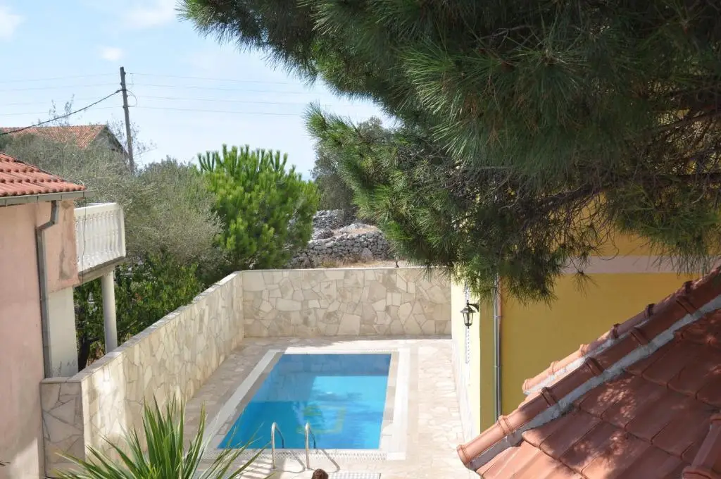 Деновичи: Apartments Villa-G Lustica
