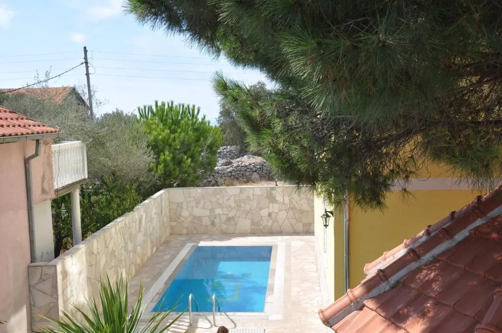 Деновичи: Apartments Villa-G Lustica