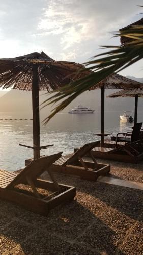 Доброта: Apartments Azure Adriatic