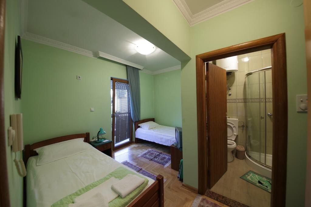 Цетине: Guest House Pansion 10