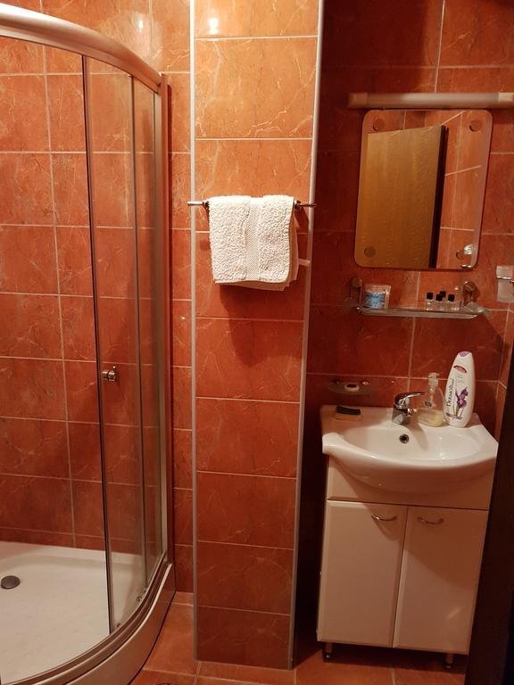 Цетине: Guest House Pansion 10