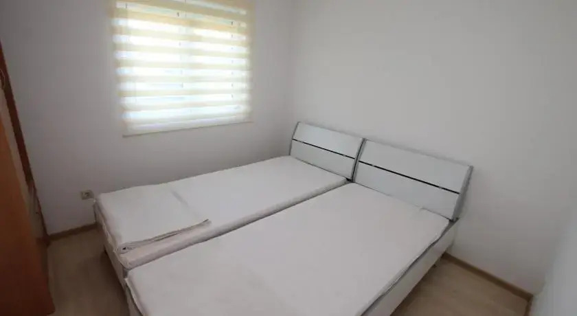 Деновичи: Apartments Krivokapic