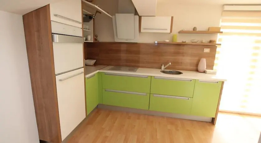 Деновичи: Apartments Krivokapic