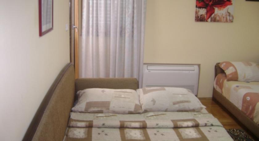 Будва: Apartments Adriatic