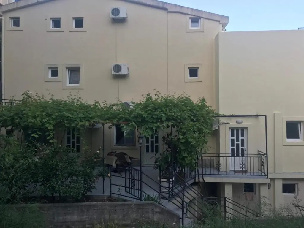 Петровац: Apartments Petković