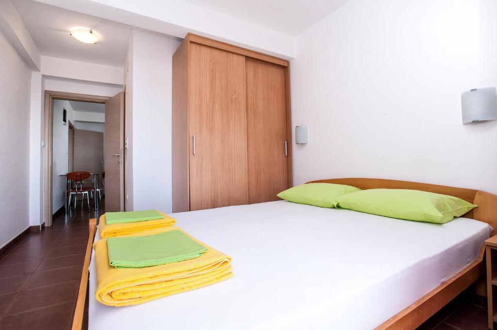 Петровац: Apartments Đurović